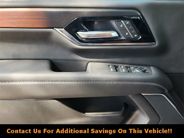 New 2026 GMC Yukon XL Denali w/ Sun & Power Step Package image 17