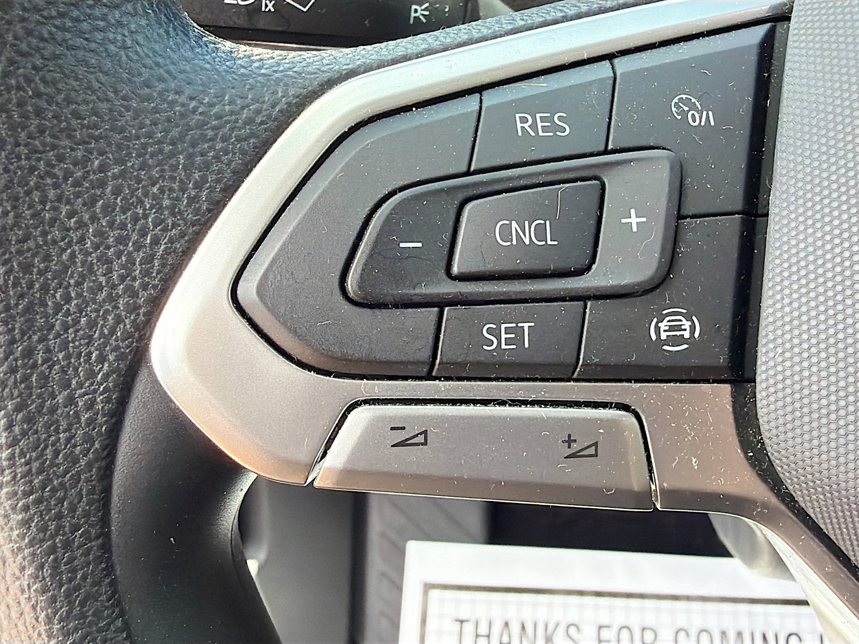 Used 2023 Volkswagen Tiguan S FWD image 35