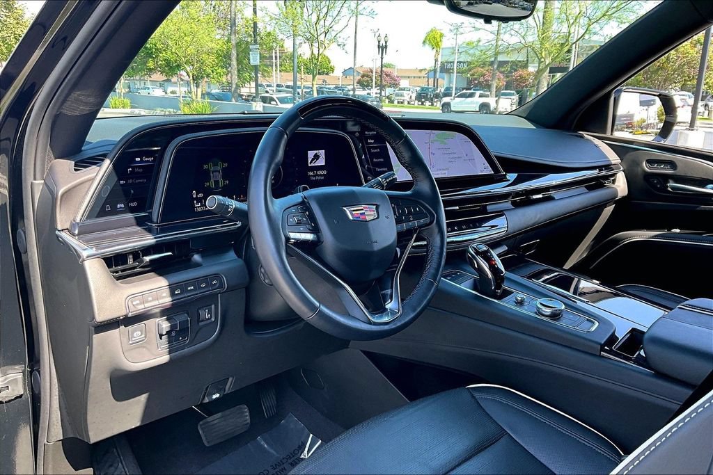 Used 2024 Cadillac Escalade Sport w/ LPO, ONYX Package AWD/4WD image 16