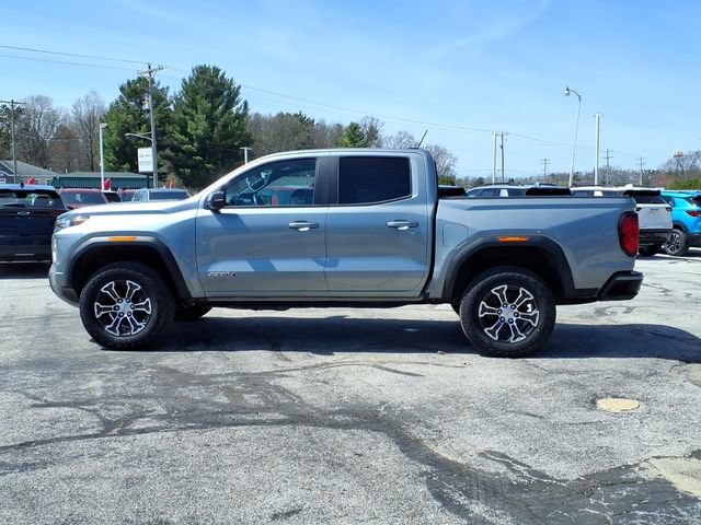 Used 2023 GMC Canyon AT4 w/ Technology Package AWD/4WD image 13