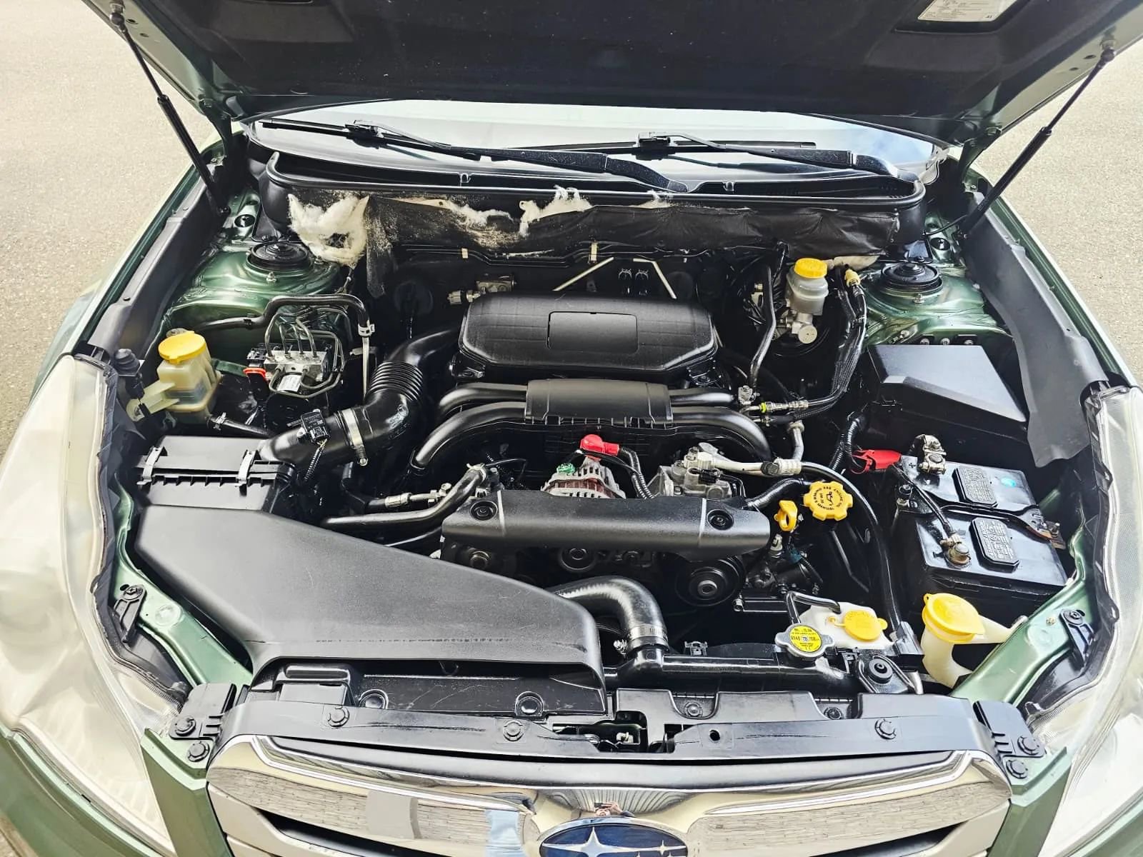 Used 2012 Subaru Outback 2.5i Limited image 17