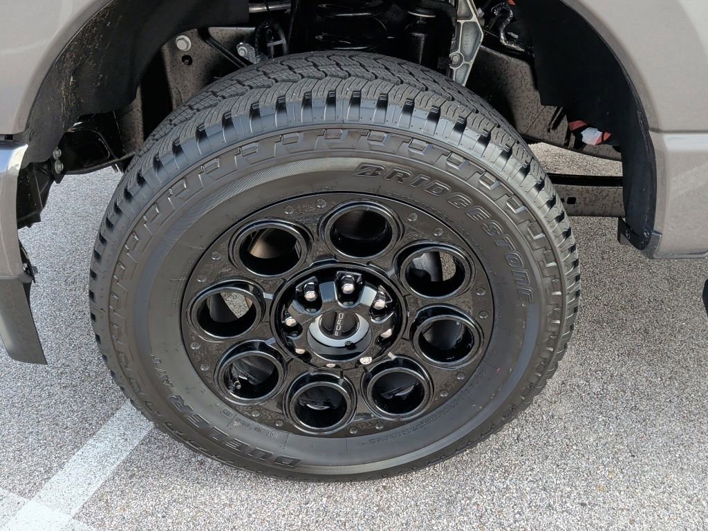 New 2026 Ford F350 Lariat image 35