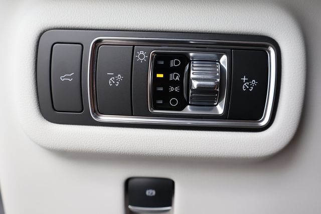 New 2026 Lincoln Nautilus Reserve AWD/4WD image 22