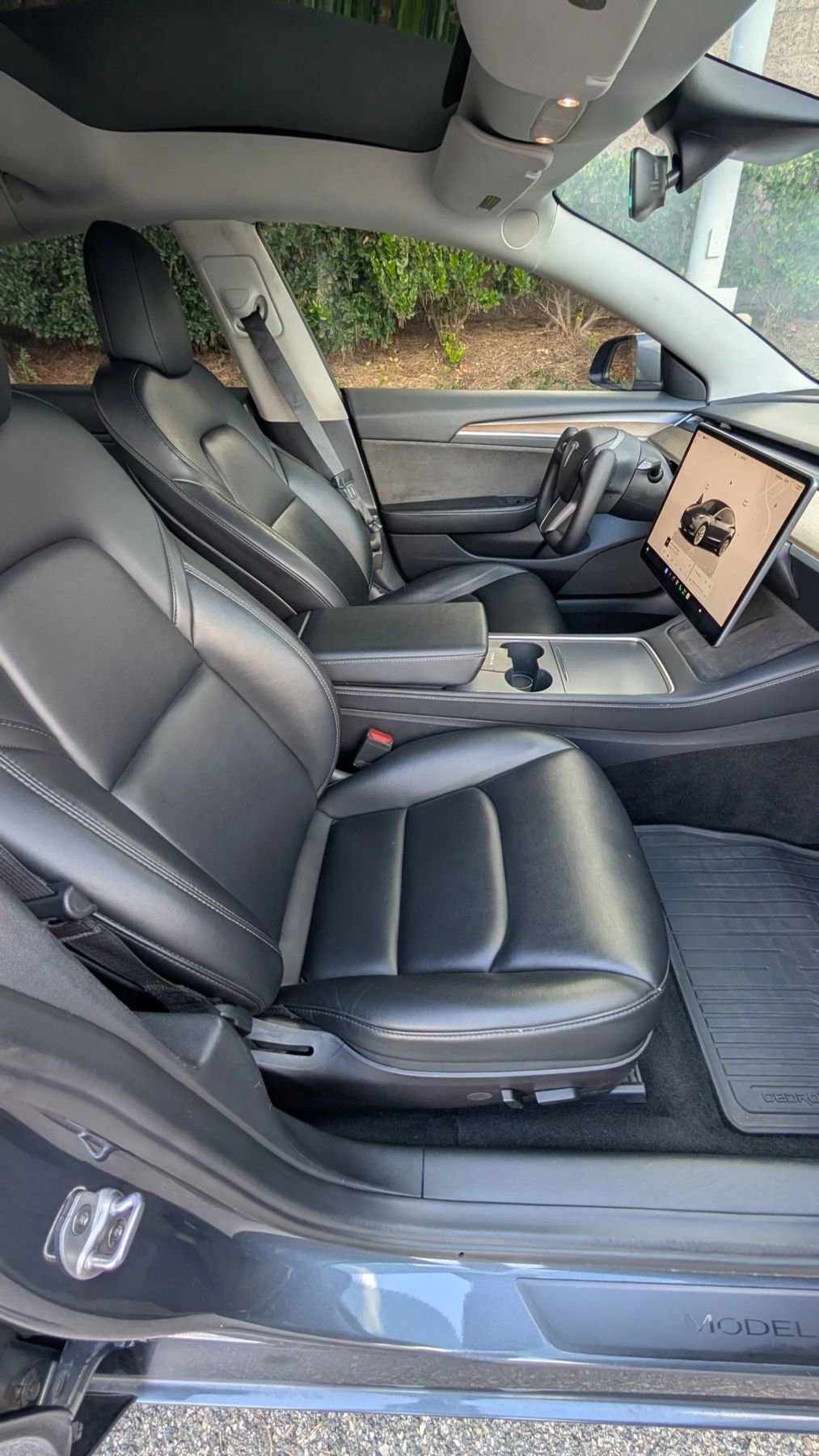 Used 2022 Tesla Model 3 Standard Range RWD image 11