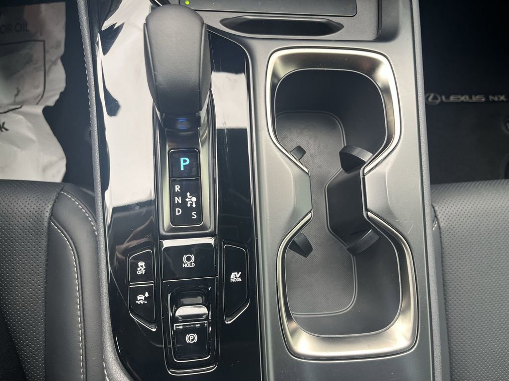 Used 2025 Lexus NX 350h AWD w/ Cold Area Package image 20