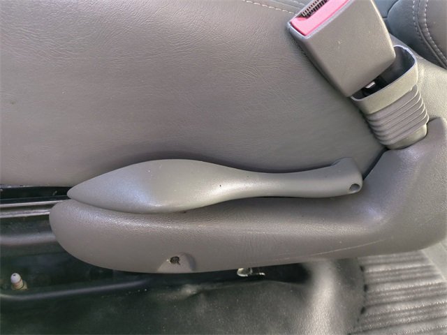 Certified 2021 Chevrolet Express 2500 Extended w/ Driver Convenience Package image 22