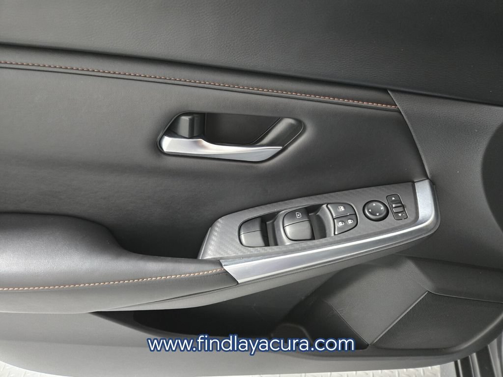 Used 2023 Nissan Sentra SR FWD image 20