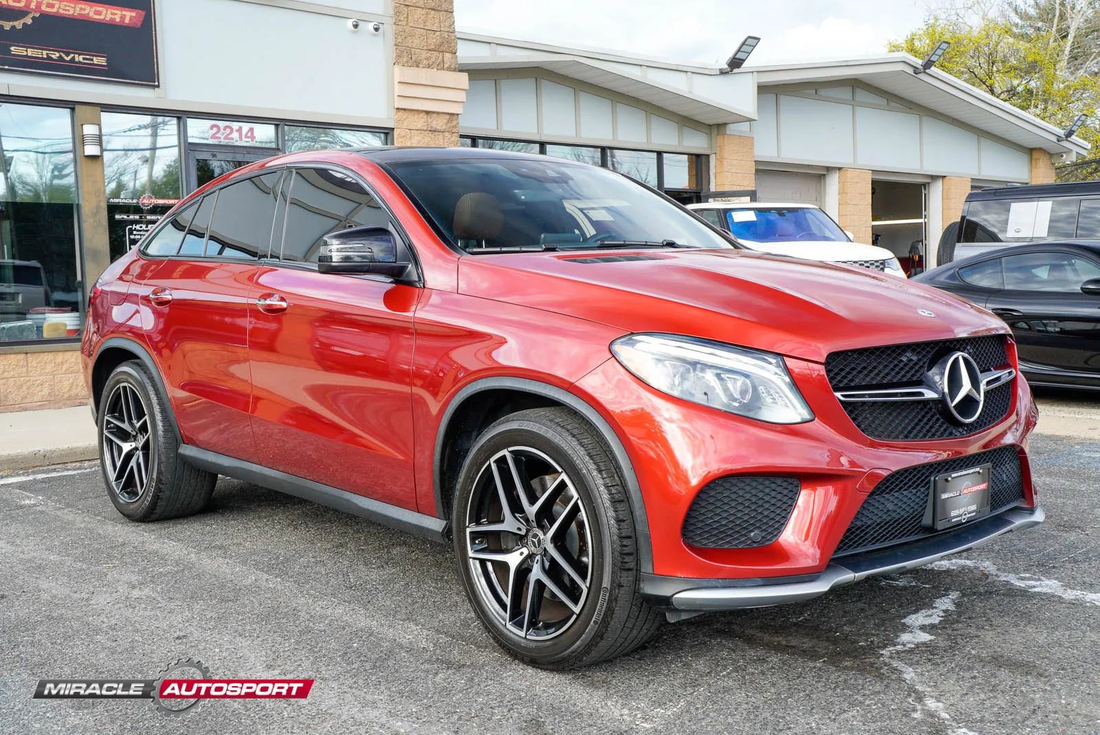 Used 2017 Mercedes-Benz GLE 43 AMG 4MATIC Coupe w/ Parking Assist Package image 9