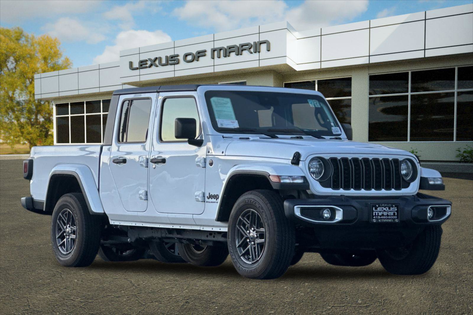 Used 2024 Jeep Gladiator Sport image 6