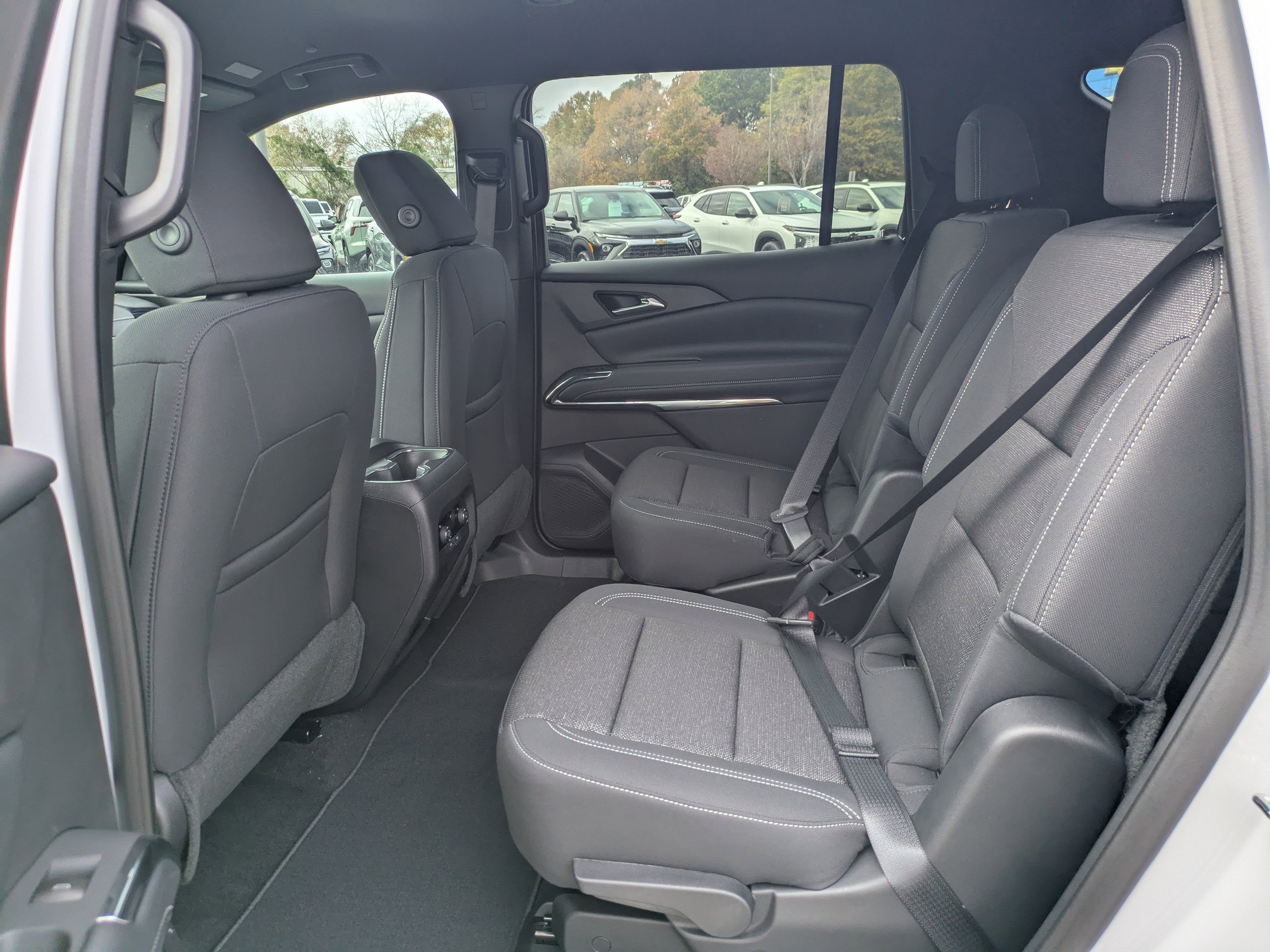 New 2026 Chevrolet Traverse LT w/ Midnight/Sport Edition image 16