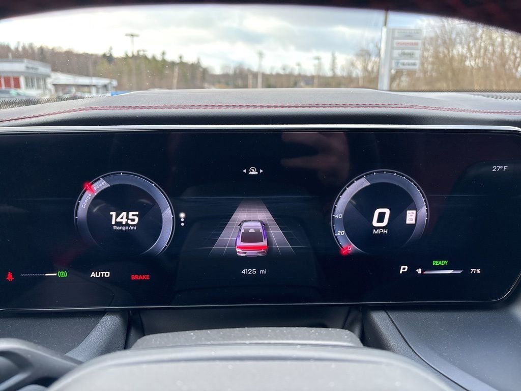 Used 2024 Dodge Charger R/T Scat Pack w/ Plus Group image 13