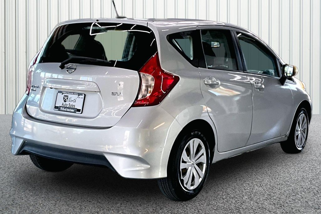 Used 2017 Nissan Versa Note SV FWD image 6