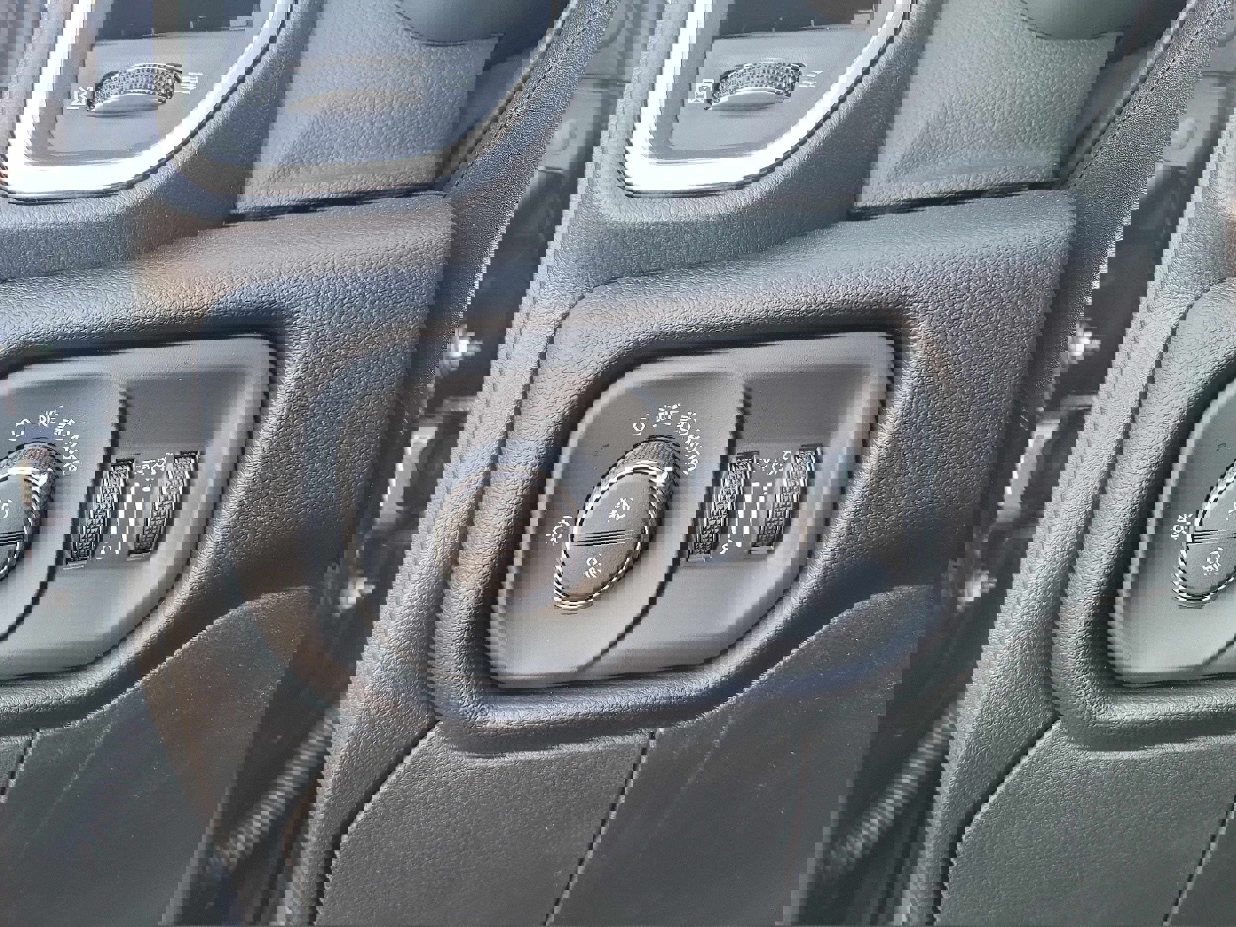 New 2026 RAM 2500 Laramie image 22