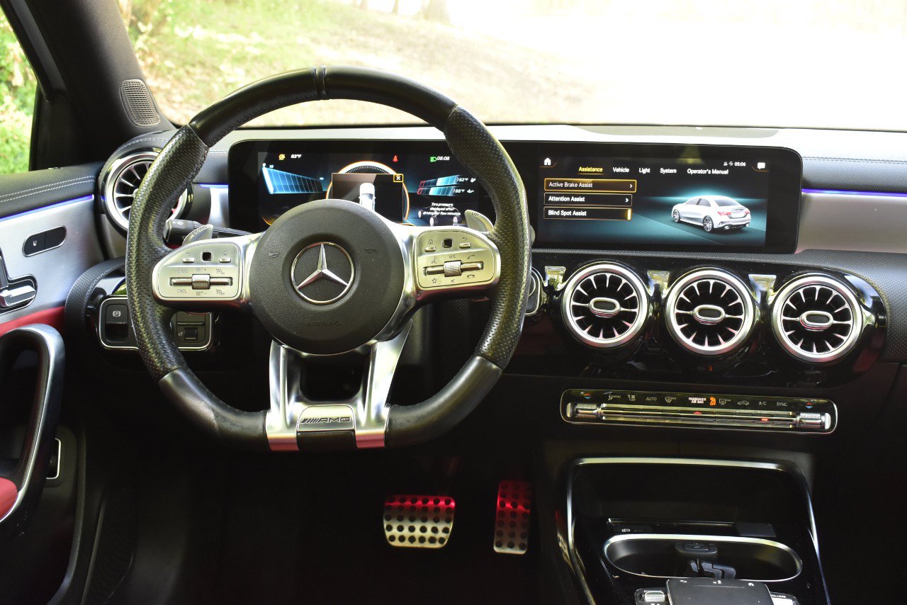 Used 2021 Mercedes-Benz A 35 AMG 4MATIC image 23