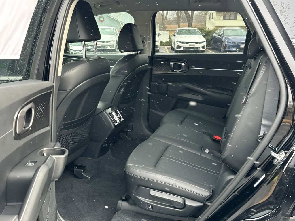 New 2026 Kia Sorento S AWD/4WD image 13