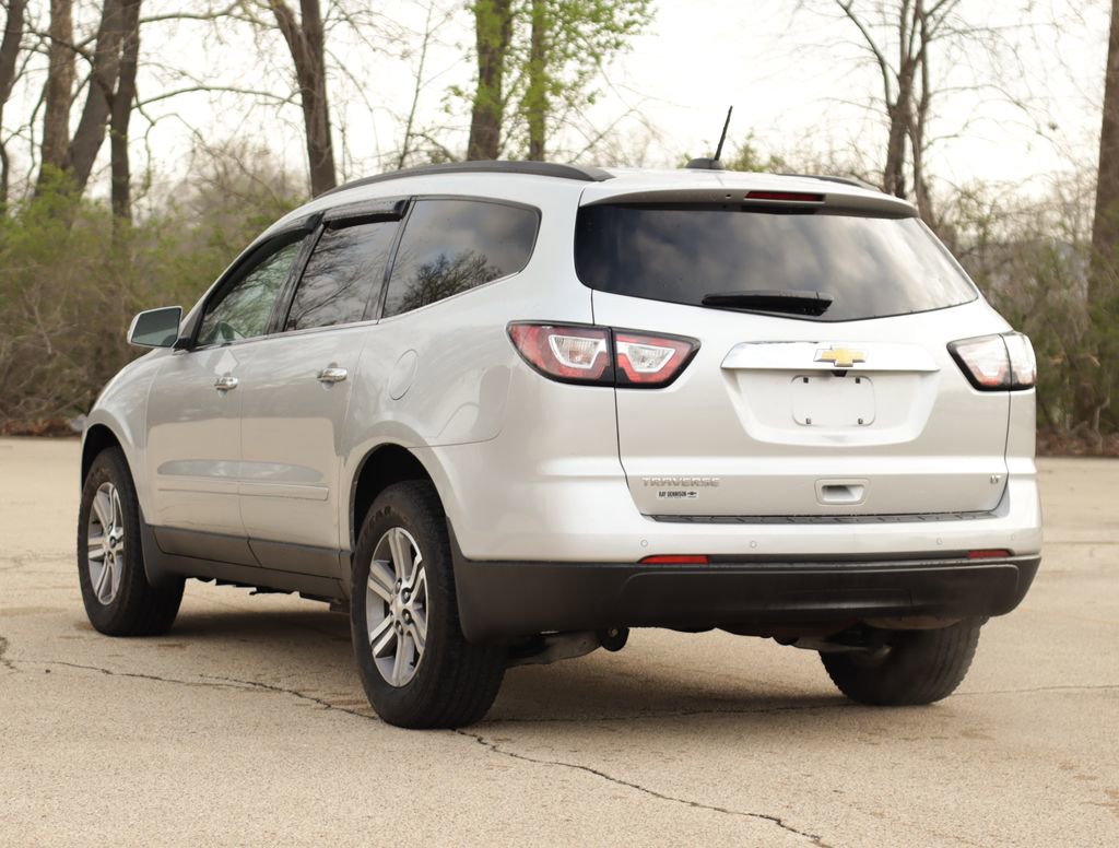 Used 2017 Chevrolet Traverse LT image 5