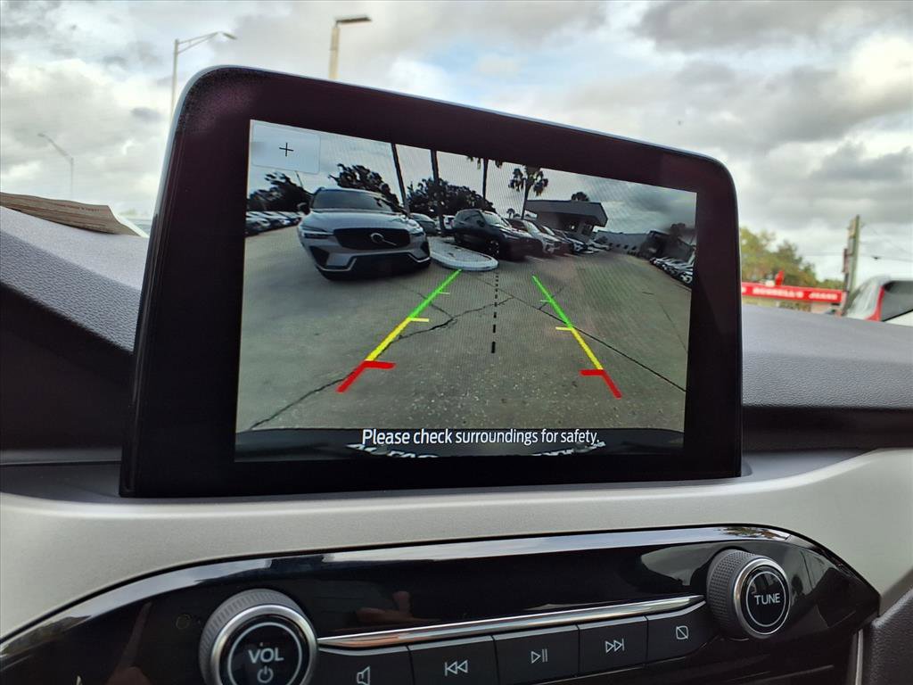 Used 2022 Ford Escape SE image 26