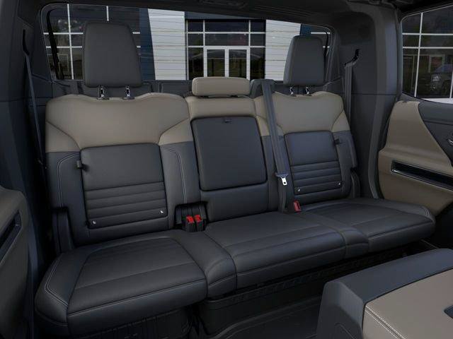 New 2026 GMC Hummer EV 4x4 Crew Cab w/ LPO, Dark Essentials Package image 17