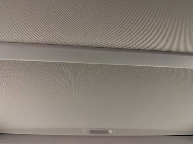 Used 2015 Toyota Sienna XLE w/ XLE Navigation Package image 22