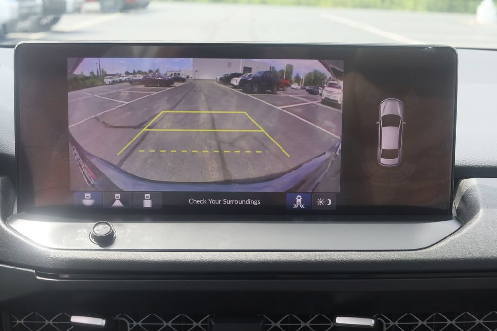 Used 2023 Honda Accord Touring image 9