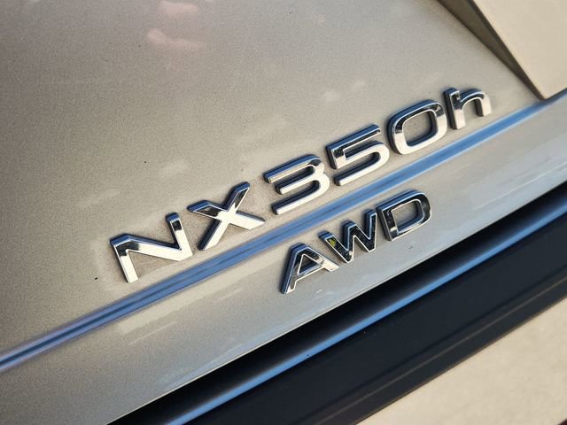 Used 2024 Lexus NX 350h AWD image 32