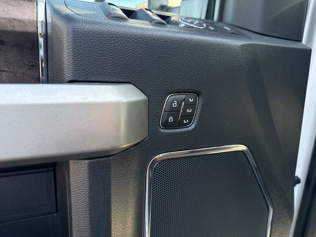 Used 2022 Ford F250 Lariat w/ Lariat Ultimate Package image 13