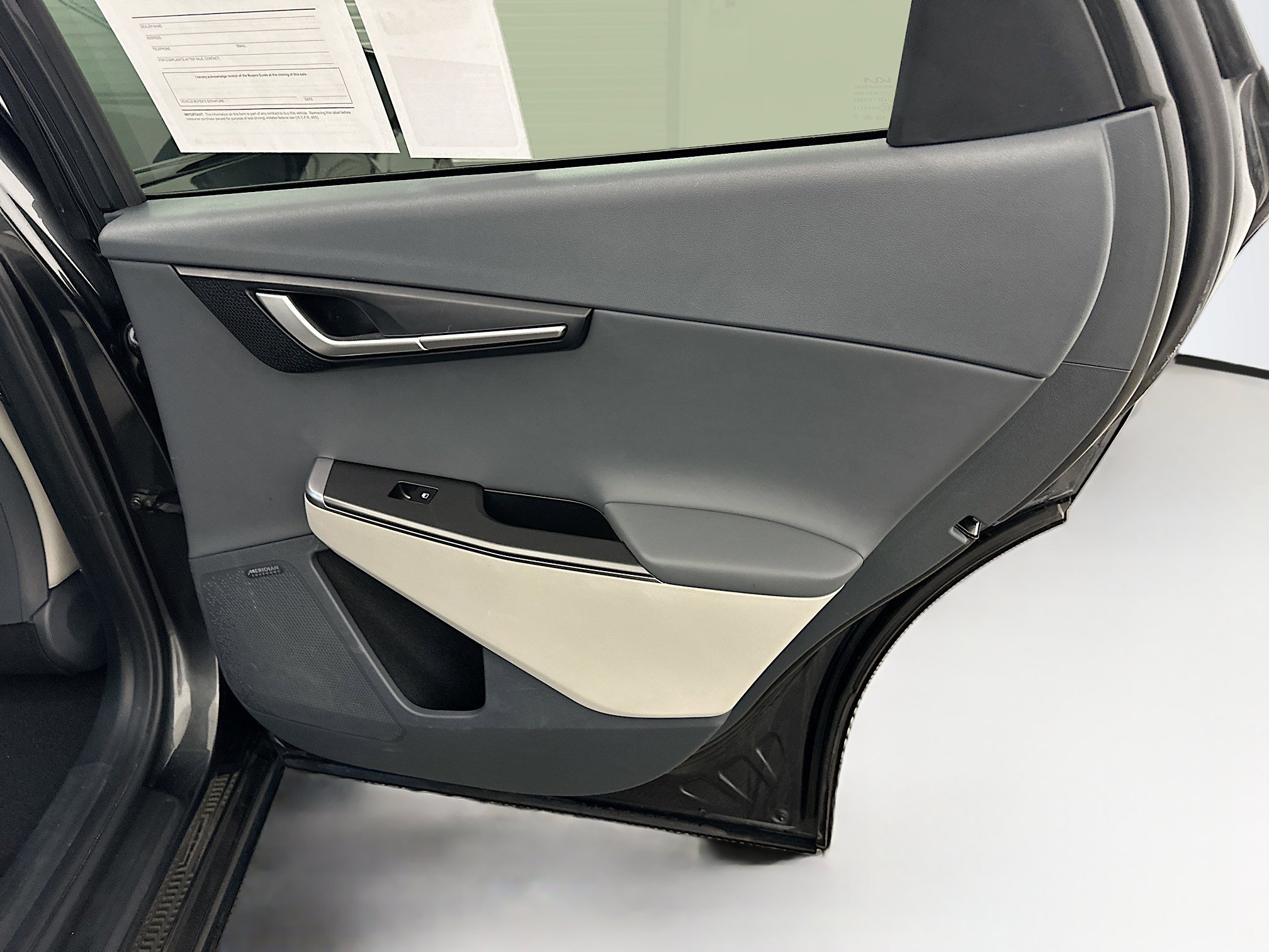 Used 2024 Kia EV6 Wind image 32