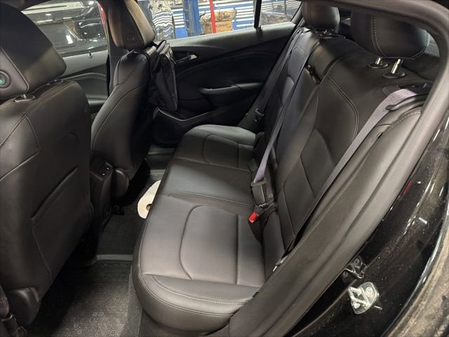 Used 2017 Chevrolet Cruze Premier image 7