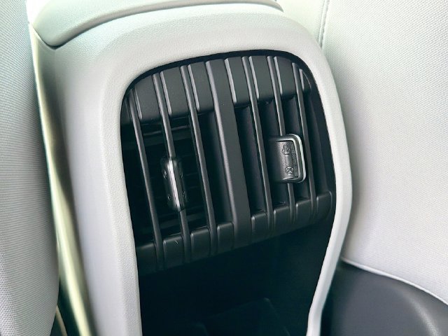 New 2026 Hyundai Kona SEL Sport AWD/4WD image 18