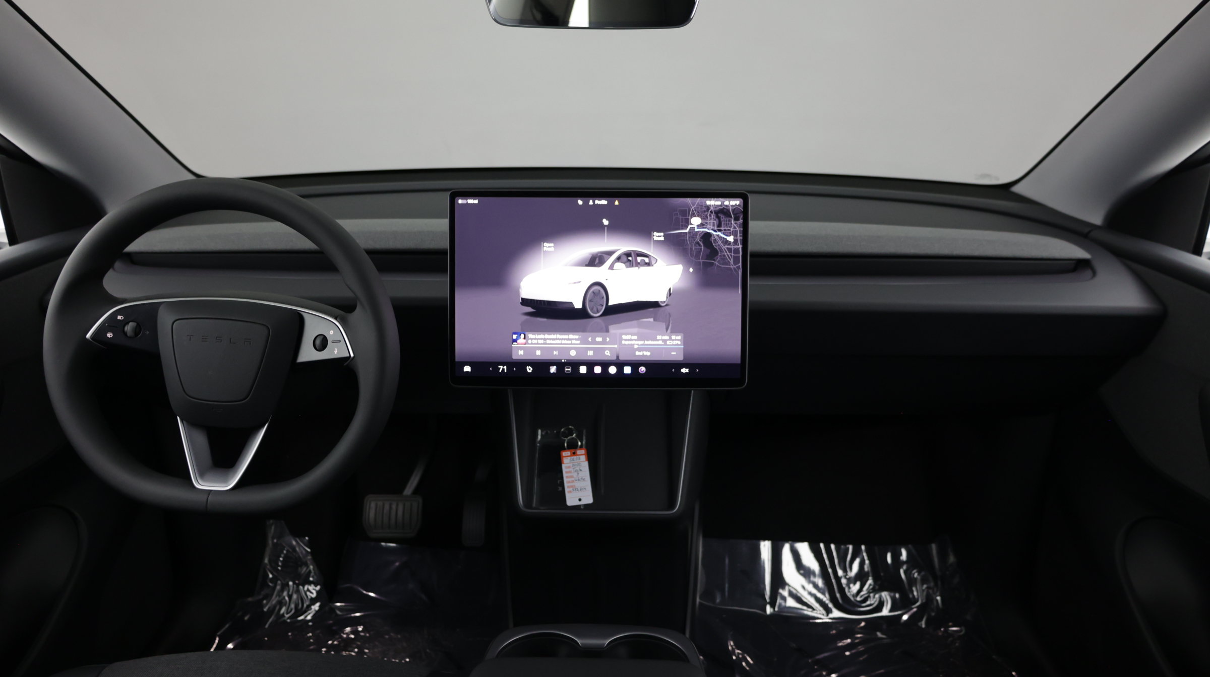 Used 2026 Tesla Model Y 2WD image 29