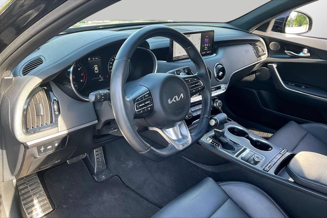 Used 2023 Kia Stinger GT-Line w/ Sun & Sound Package RWD image 20