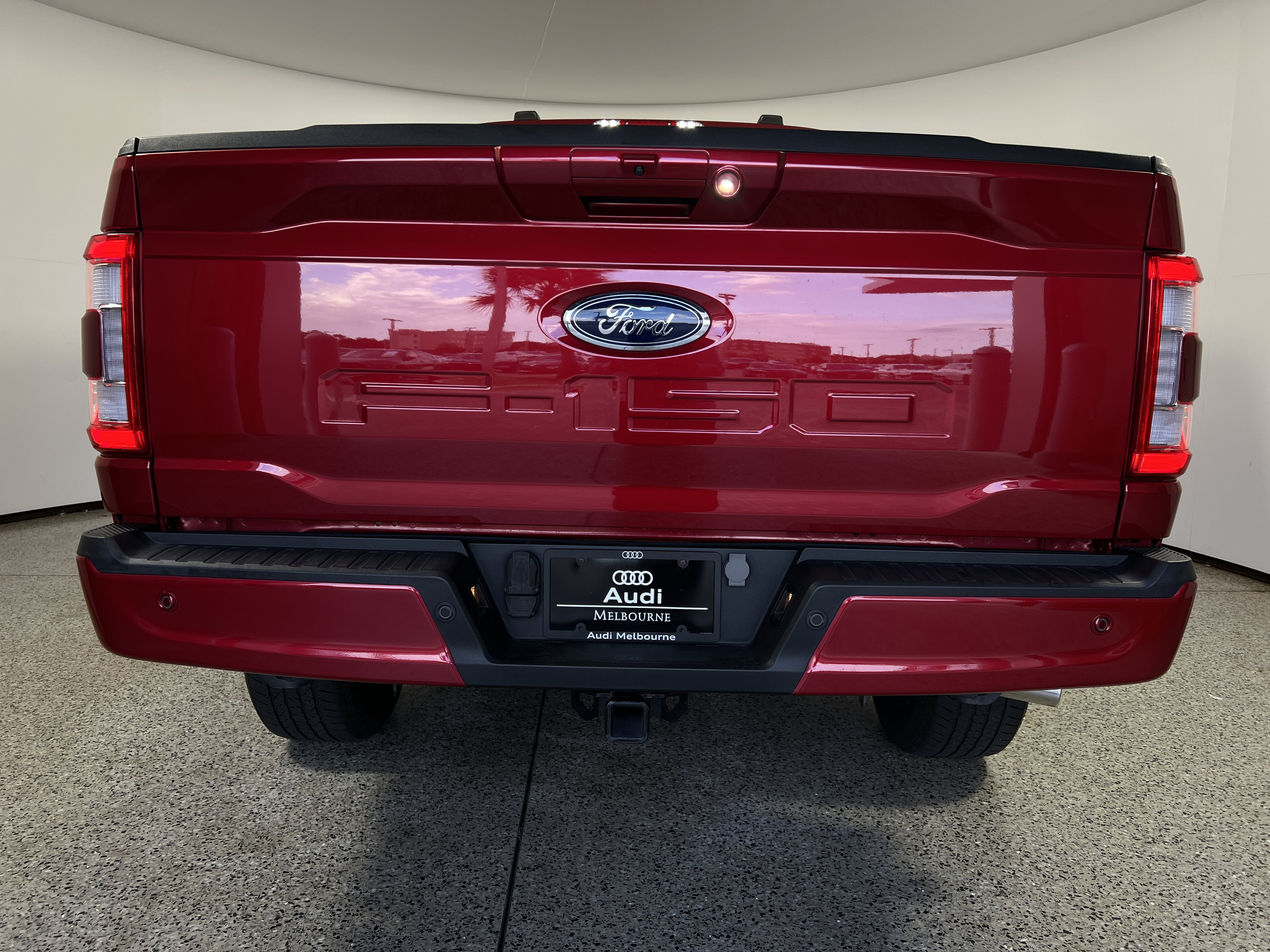 Used 2023 Ford F150 Lariat AWD/4WD image 6