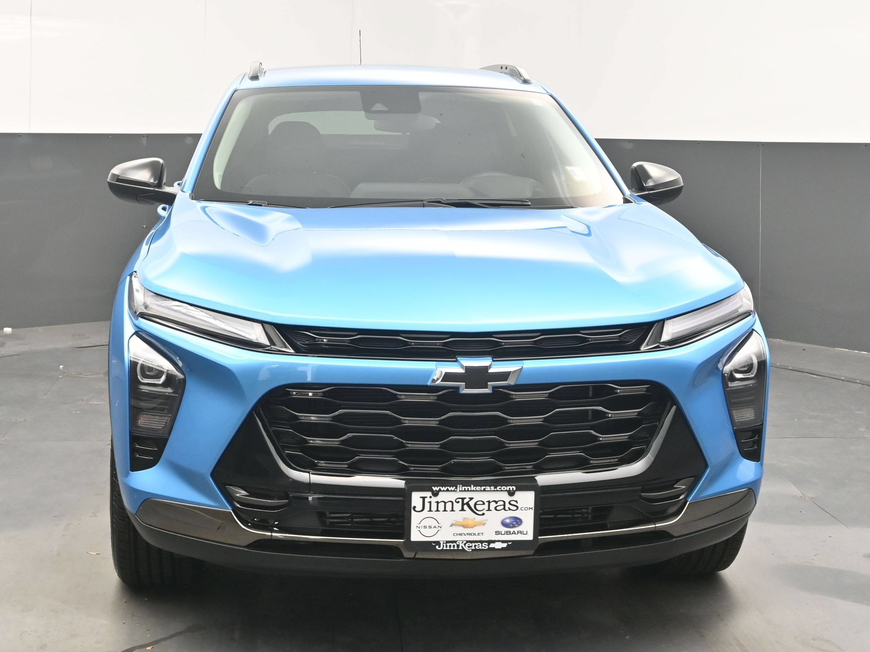 Used 2025 Chevrolet Trax ACTIV FWD image 3