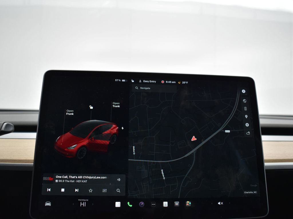 Used 2021 Tesla Model Y Long Range image 14