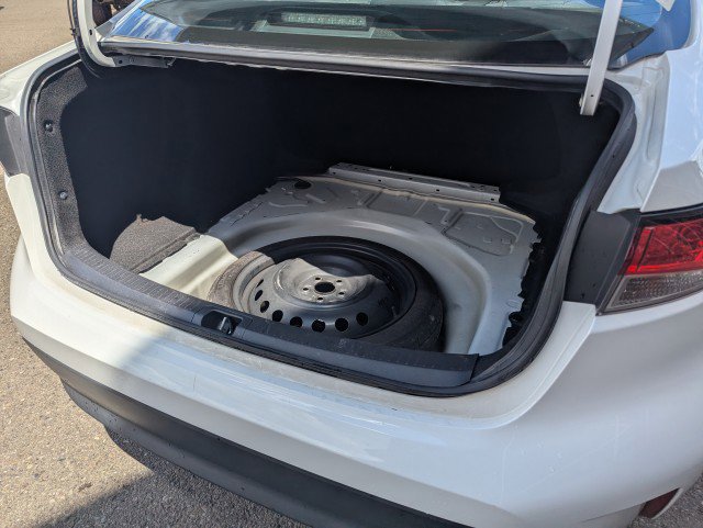 Used 2023 Toyota Corolla LE FWD image 24