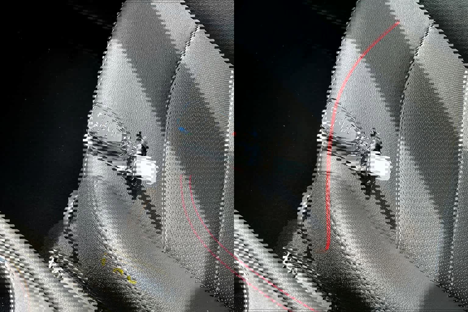 Used 2023 Chevrolet Equinox RS w/ RS Leather Package image 11