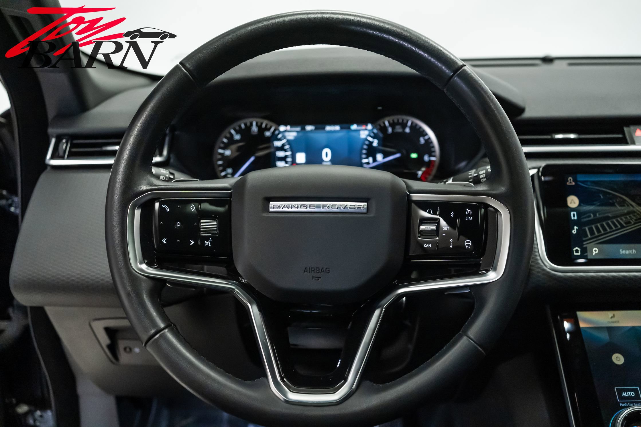 Used 2023 Land Rover Range Rover Velar R-Dynamic S image 33