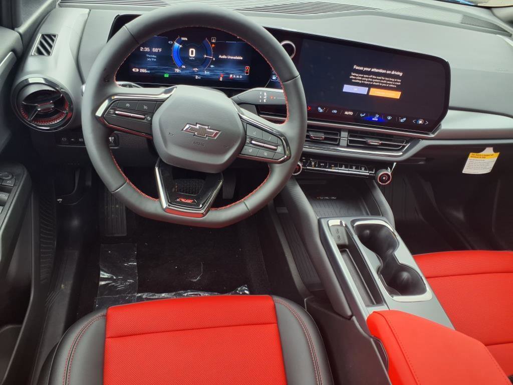 New 2025 Chevrolet Equinox EV RS image 8