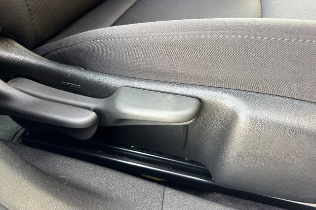 Used 2025 Chevrolet Malibu LT FWD image 22