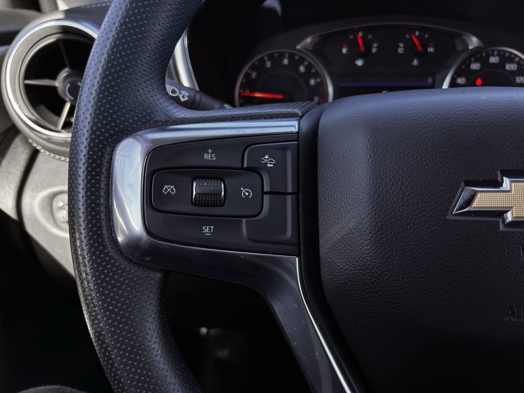 Used 2025 Chevrolet Blazer LT image 14