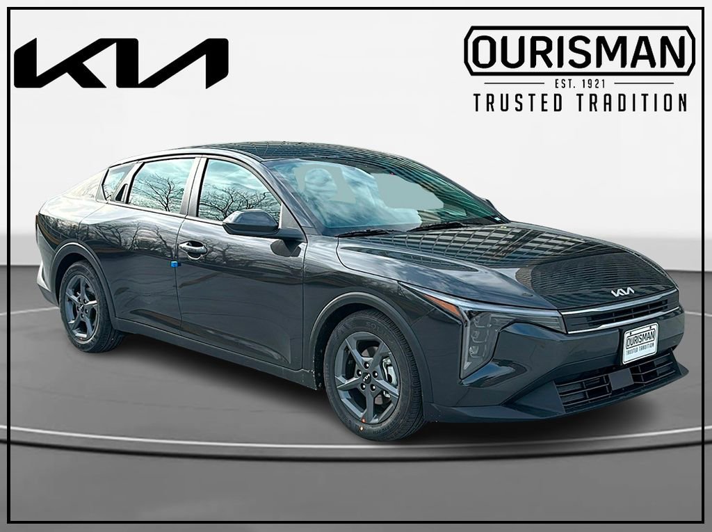 New 2025 Kia K4 LXS