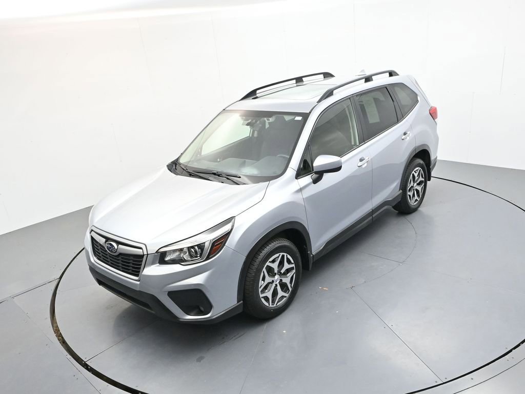Used 2020 Subaru Forester Premium AWD/4WD image 25