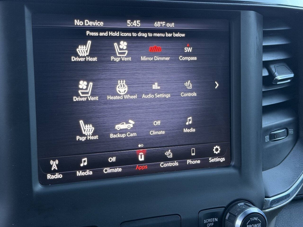 Used 2019 RAM 1500 Laramie w/ Sport Appearance Package AWD/4WD image 40