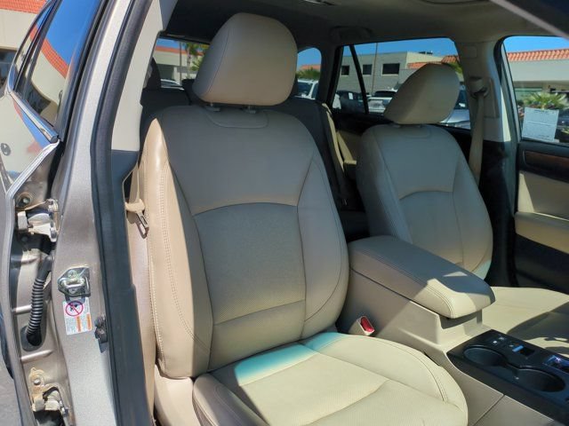 Used 2019 Subaru Outback 2.5i Limited AWD/4WD image 35