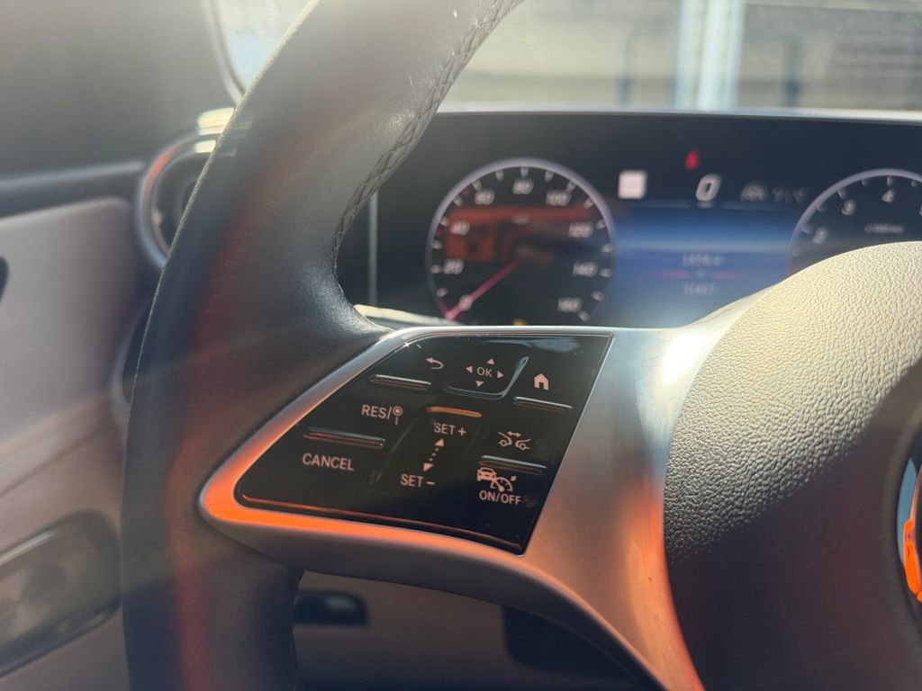 Certified 2023 Mercedes-Benz GLC 300 image 21