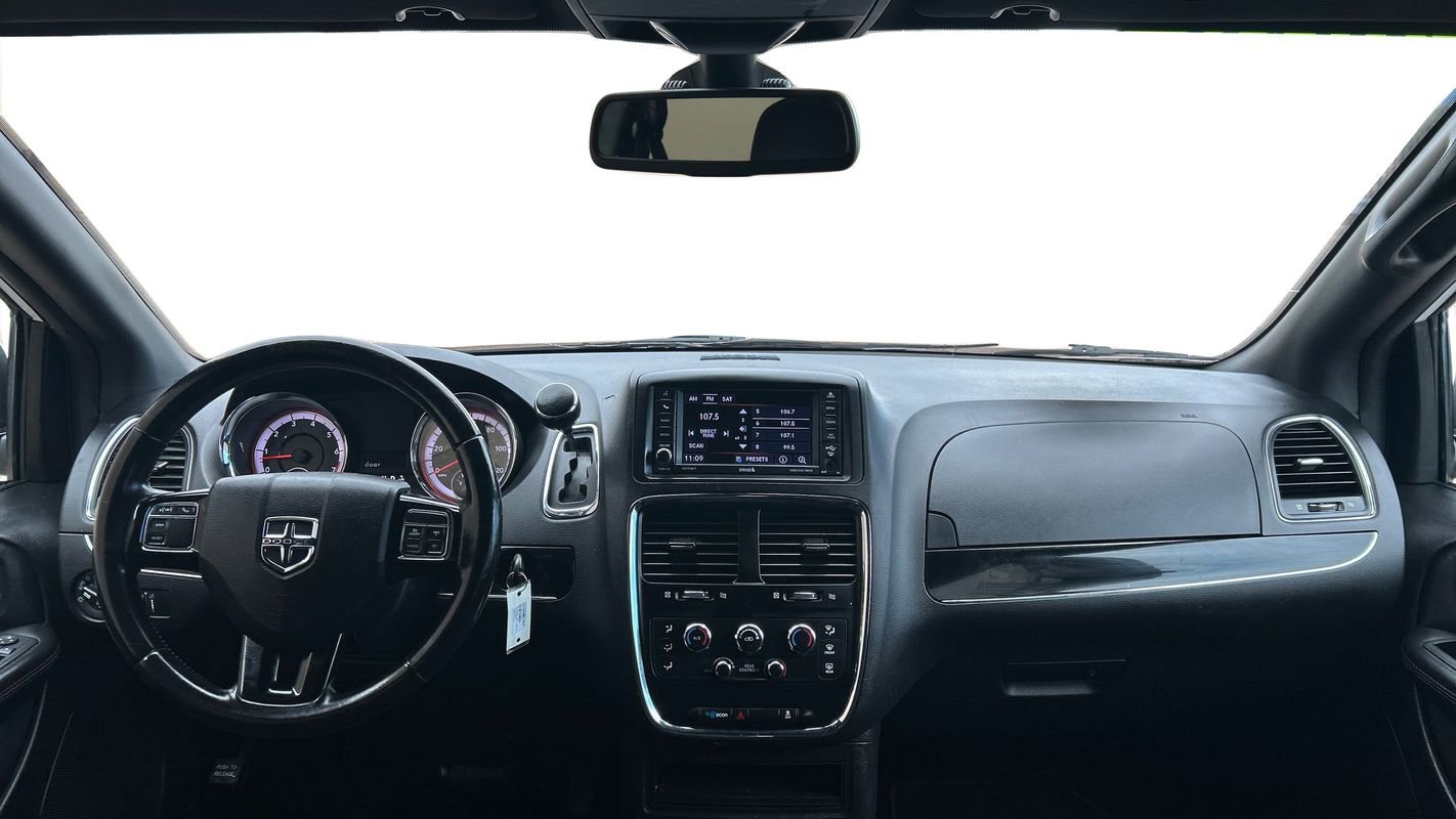 Used 2019 Dodge Grand Caravan SE FWD image 26