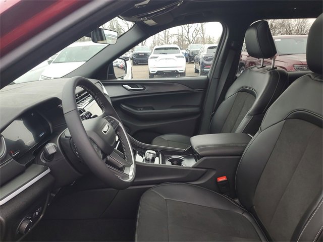 New 2025 Jeep Grand Cherokee L Altitude image 19