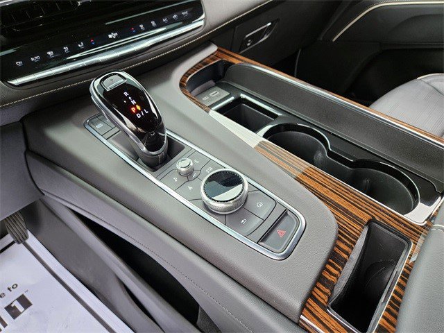 Certified 2024 Cadillac Escalade ESV Premium Luxury w/ Performance Package image 25