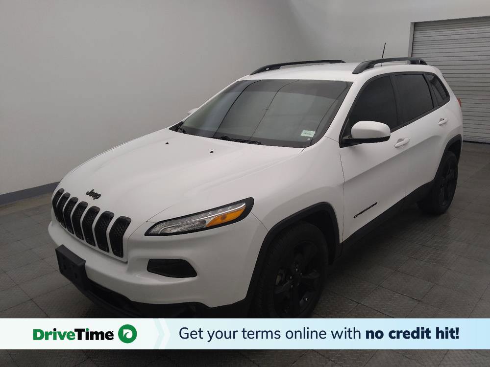 Used 2018 Jeep Cherokee Latitude w/ Altitude Package FWD image 1