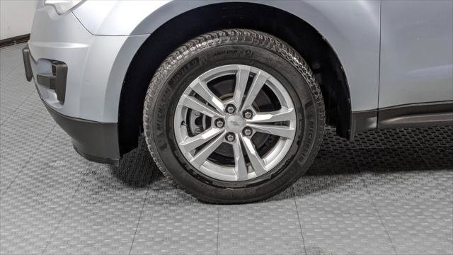 Used 2015 Chevrolet Equinox LS image 30